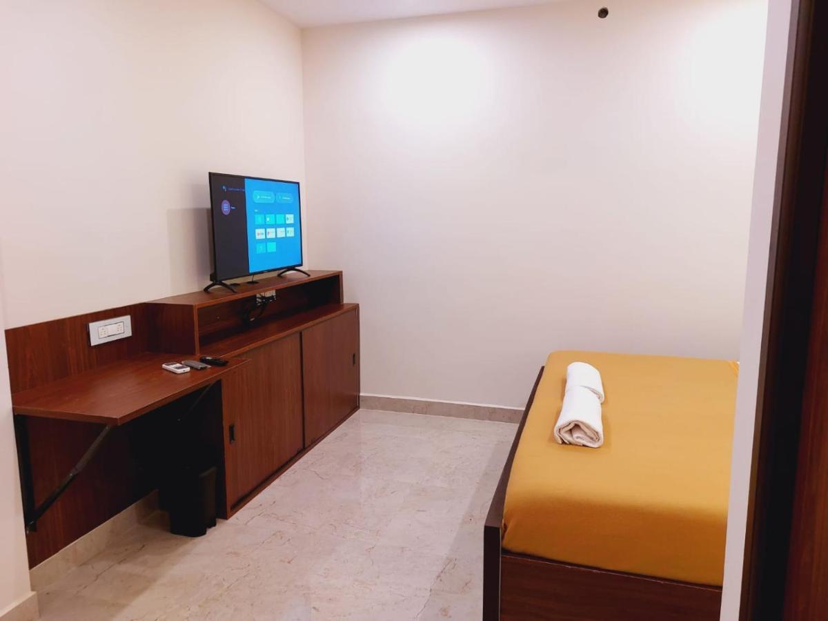 Chippy Residency Otel Chennai Dış mekan fotoğraf