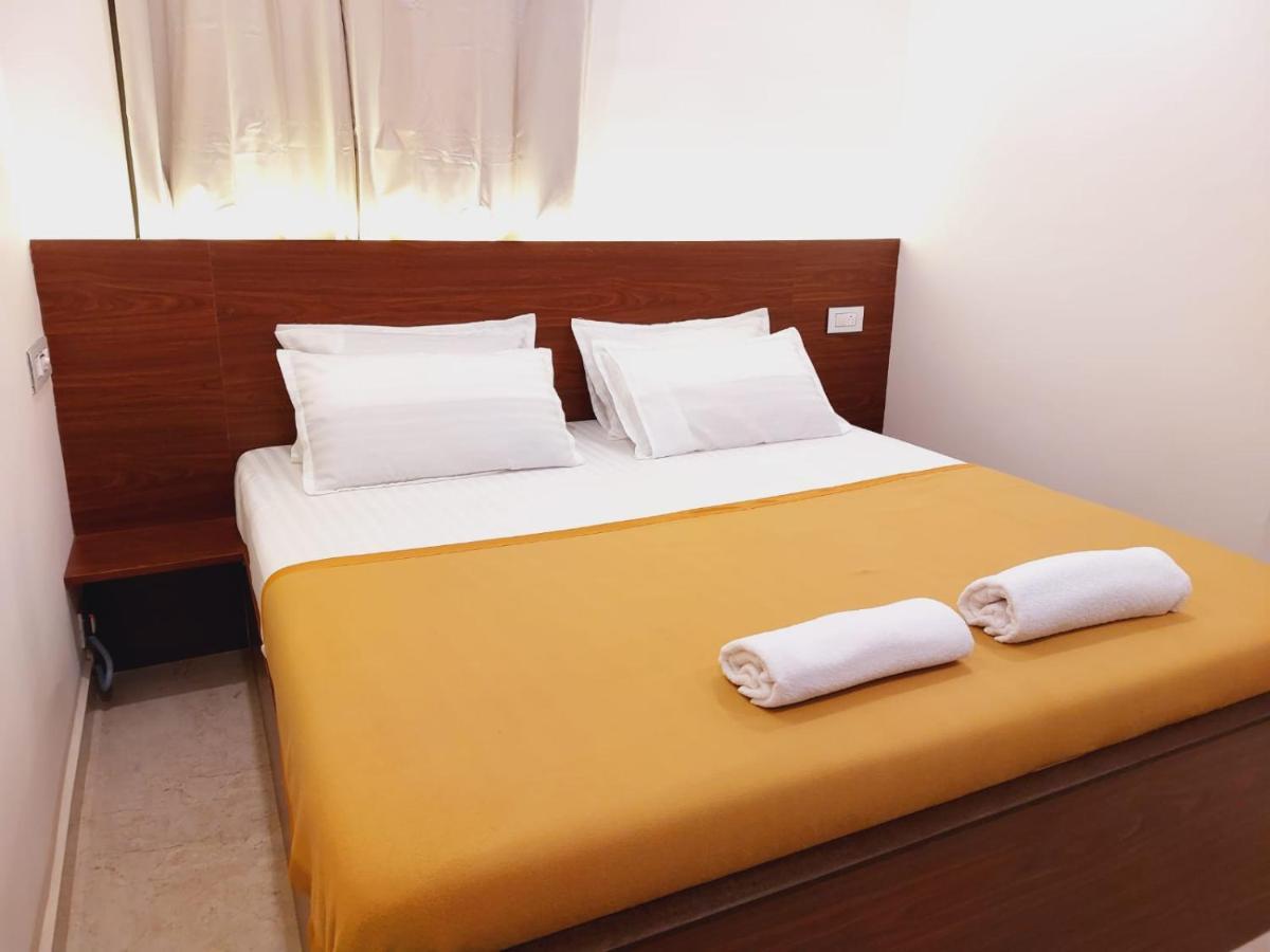 Chippy Residency Otel Chennai Dış mekan fotoğraf